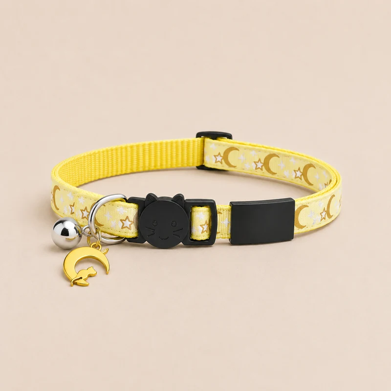 collier chat jaune, plaque noire
