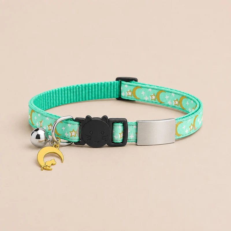 collier chat menthe, plaque noire